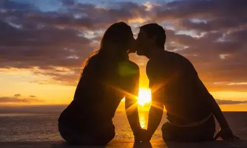 ਜਾਣੋ Kiss ਕਰਨ ਦੇ ਅਦਭੁੱਤ ਫਾਇਦੇ, ਤੁਸੀਂ ਵੀ ਹੋ ਜਾਓਗੇ ਹੈਰਾਨ