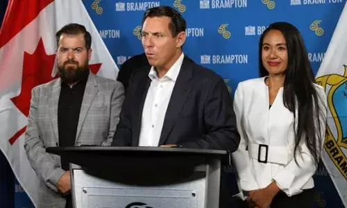 ਬਰੈਂਪਟਨ ’ਚ ਮਿਊਂਸਪਲ ਕਾਨੂੰਨ ਦੀ ਪਾਲਣਾ ਵਾਸਤੇ ਭਰਤੀ ਹੋਣਗੇ ਨਵੇਂ ਅਫਸਰ : ਮੇਅਰ ਪੈਟ੍ਰਿਕ ਬ੍ਰਾਊਨ