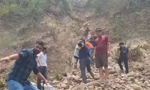 ਰਿਸ਼ੀਕੇਸ਼-ਬਦਰੀਨਾਥ ਹਾਈਵੇਅ ਤੇ 23 ਲੋਕਾਂ ਨਾਲ ਭਰਿਆ ਟੈਂਪੂ ਖਾਈ ਚ ਡਿੱਗਿਆ, 8 ਲੋਕਾਂ ਦੀ ਗਈ ਜਾਨ