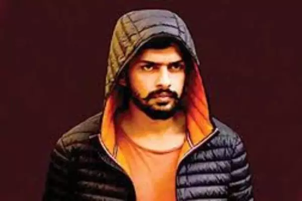 ਗੈਂਗਸਟਰ ਲਾਰੈਂਸ ਦੀ ਵੀਡੀਓ ਕਾਲ ਵਾਇਰਲ, ਪਾਕਿ ਡਾਨ ਭੱਟੀ ਨੂੰ ਈਦ ਦੀਆਂ ਦਿੱਤੀਆਂ ਮੁਬਾਰਕਾਂ, ਦੇਖੋ ਵੀਡੀਓ