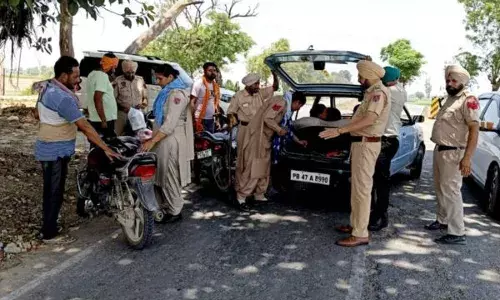 ਪੰਜਾਬ ਪੁਲਿਸ ਵੱਲੋਂ ਸੂਬੇ ਭਰ ’ਚ ਵਾਹਨਾਂ ਦੀ ਚੈਕਿੰਗ