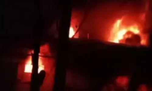 Khanna Fire: 3 ਦੁਕਾਨਾਂ ਨੂੰ ਲੱਗੀ ਭਿਆਨਕ ਅੱਗ, ਲਪਟਾਂ ਲੋਕਾਂ ਦੇ ਘਰਾਂ ਤੱਕ ਪਹੁੰਚੀਆਂ