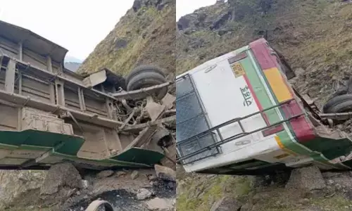 Shimla Bus Accident: ਸ਼ਿਮਲਾ ਚ ਦਰਦਨਾਕ ਸੜਕ ਹਾਦਸਾ, ਪਹਾੜੀ ਤੋਂ ਡਿੱਗੀ HRTC ਦੀ ਬੱਸ, 4 ਦੀ ਗਈ ਜਾਨ