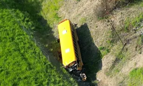 ਬੀ.ਸੀ. ਵਿਚ ਸਕੂਲੀ ਬੱਚਿਆਂ ਨਾਲ ਭਰੀ ਬੱਸ ਹਾਦਸਾਗ੍ਰਸਤ, 36 ਜ਼ਖਮੀ