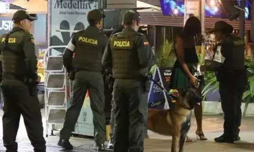 ਕਾਰ ਬੰਬ ਧਮਾਕੇ ਨਾਲ ਦਹਿਲਿਆ ਕੋਲੰਬੀਆ,ਪੁਲਿਸ ਮੁਲਾਜ਼ਮ ਸਮੇਤ ਤਿੰਨ ਦੀ ਮੌਤ