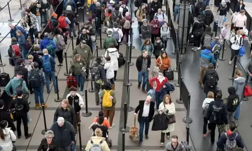 ਅਮਰੀਕਾ ਵਿਚ ਹਵਾਈ ਮੁਸਾਫਰਾਂ ਦੀ ਗਿਣਤੀ 30 ਲੱਖ ਤੱਕ ਪੁੱਜੀ