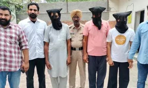 Bathinda News : ਬਠਿੰਡਾ ’ਚ ਪੁਲਿਸ ਨੇ ਗੋਲਡੀ ਬਰਾੜ ਗਿਰੋਹ ਦੇ ਤਿੰਨ ਮੈਂਬਰ ਕਾਰ ਤੇ ਹਥਿਆਰਾਂ ਸਮੇਤ ਕੀਤੇ ਕਾਬੂ