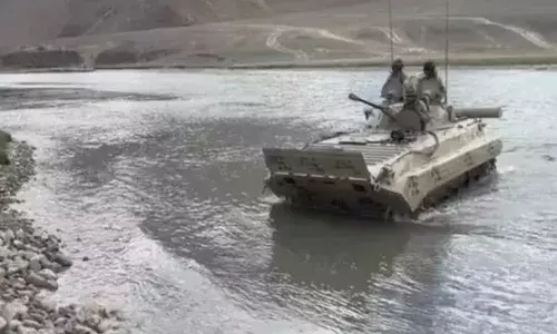 ਲੱਦਾਖ ਚ ਟੈਂਕ ਅਭਿਆਸ ਦੌਰਾਨ ਵੱਡਾ ਹਾਦਸਾ, ਨਦੀ ਪਾਰ ਕਰਦੇ ਸਮੇਂ ਤੇਜ਼ ਵਹਾਅ ਨਾਲ ਆਇਆ ਪਾਣੀ, JCO ਸਮੇਤ 5 ਜਵਾਨ ਸ਼ਹੀਦ