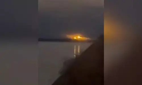 ਕੈਨੇਡੀਅਨ ਜੋੜੇ ਦਾ ਏਲੀਅਨ ਨਾਲ ਹੋਇਆ ਸਾਹਮਣਾ, ਅਸਮਾਨ ਚ ਦਿਖਾਈ ਦਿੱਤੀ ਰਹੱਸਮਈ ਚਮਕਦਾਰ ਵਸਤੂ