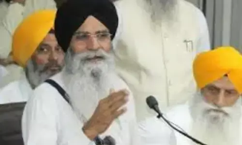 ਹੁਣ ਫ਼ਿਲਮਾਂ ਅਤੇ ਟੀਵੀ ਸੀਰੀਅਲ ਚ ਨਹੀਂ ਦਿਖਾਇਆ ਜਾਵੇਗਾ ਸ੍ਰੀ ਗੁਰੂ ਗ੍ਰੰਥ ਸਾਹਿਬ ਜੀ ਦਾ ਸਰੂਪ