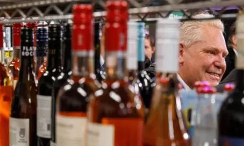 ਐਲ.ਸੀ.ਬੀ.ਓ. ਕਾਮਿਆਂ ਦੀ ਹੜਤਾਲ ਦੂਜੇ ਹਫਤੇ ਵਿਚ ਦਾਖਲ