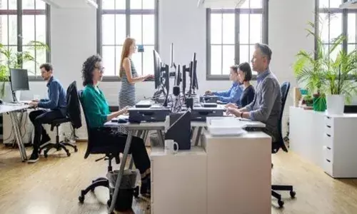 ਦੇਰ ਰਾਤ ਤੱਕ ਆਫਿਸ ਵਿੱਚ ਕੰਮ ਕਰਨਾ ਸਿਹਤ ਲਈ ਖਤਰਨਾਕ, ਪੜ੍ਹੋ ਪੂਰੀ ਰਿਪੋਰਟ