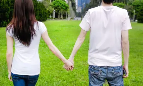 Relationship Tips: ਆਪਣੀ ਗਰਲਫ੍ਰੈਂਡ ਨਾਲ ਹੈਲਥੀ ਰਿਲੇਸ਼ਨਸ਼ਿਪ ਰੱਖਣ ਲਈ ਅਪਣਾਓ ਇਹ 5 ਟਿੱਪਸ