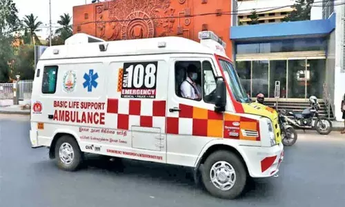 ਸੜਕ ਉੱਤੇ ਪਿਆ ਰਿਹਾ ਮਰੀਜ਼, 108 ਐਂਬੂਲੈਂਸ ਦਾ ਕਰਦੇ ਰਹੇ ਇੰਤਜ਼ਾਰ, ਜਾਣੋ ਫਿਰ ਕੀ ਹੋਇਆ