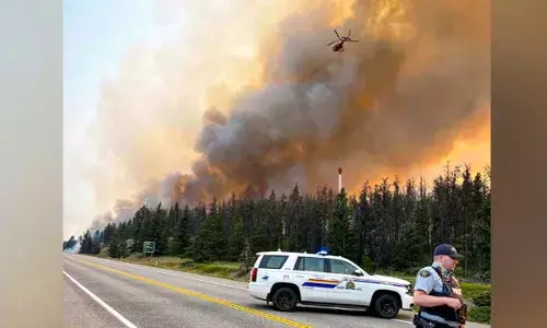 ਕੈਨੇਡਾ ਵਿਚ ਜੰਗਲਾਂ ਦੀ ਅੱਗ ਨੇ ਢਾਹਿਆ ਕਹਿਰ