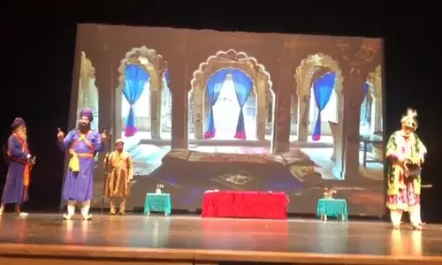 ਦਰਸ਼ਕਾਂ ਦੇ ਮਨ ’ਤੇ ਅਮਿੱਟ ਛਾਪ ਛੱਡ ਗਿਆ ਇਤਿਹਾਸਕ ਨਾਟਕ ‘ਜ਼ਫਰਨਾਮਾ’