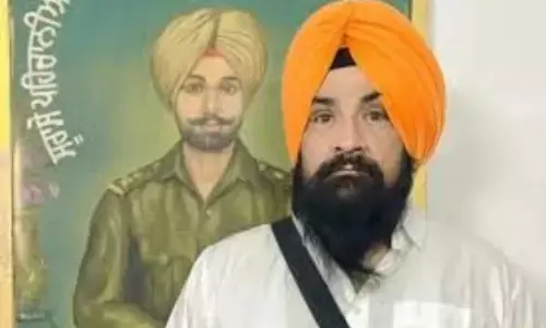 ਅੰਮ੍ਰਿਤਸਰ ਪਹੁੰਚੇ ਸਾਂਸਦ ਸਰਬਜੀਤ ਖਾਲਸਾ, ਸ੍ਰੀ ਅਕਾਲ ਤਖਤ ਸਾਹਿਬ ਵਿਖੇ ਹੋਏ ਨਤਮਸਤਕ