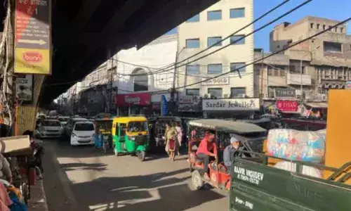 ਲੁਧਿਆਣਾ ਚ ਟ੍ਰੈਫਿਕ ਜਾਮ ਤੋਂ ਲੋਕ ਪ੍ਰੇਸ਼ਾਨ, ਆਟੋ ਚਾਲਕਾਂ ਦੀ ਮਨਮਾਨੀ, ਜਾਣੋ ਪੁਲਿਸ ਨੇ ਕੀ ਕਿਹਾ