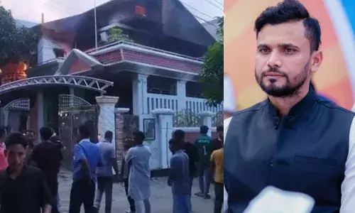 ਪ੍ਰਦਰਸ਼ਨਕਾਰੀਆਂ ਨੇ ਸਾੜਿਆ ਬੰਗਲਾਦੇਸ਼ ਦੇ ਸਾਬਕਾ ਕ੍ਰਿਕਟਰ ਮਸ਼ਰਫੇ ਮੁਰਤਜ਼ਾ ਦਾ ਘਰ