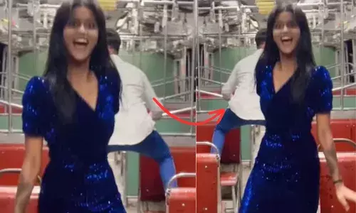 ਕੁੜੀ ਟ੍ਰੇਨ ਚ ਕਰ ਰਹੀ ਸੀ ਡਾਂਸ ਤਾਂ ਜਾਣੋ ਅਚਾਨਕ ਹੀ ਕੀ ਹੋਇਆ ?