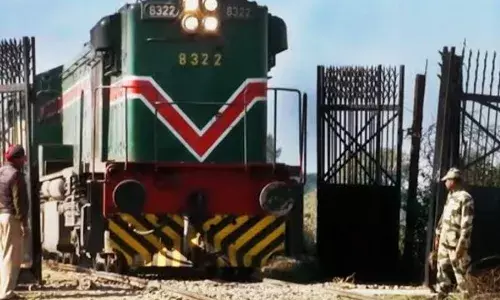 ਧਾਰਾ 370 ਕਾਰਨ ਭਾਰਤ-ਪਾਕਿ ਸਮਝੌਤੇ ਨੂੰ ਲੱਗ ਰਿਹਾ ਜੰਗਾਲ