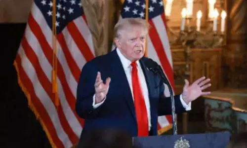 ਅਮਰੀਕਾ ਚੋਣਾਂ ਵਿਚ ਸਿਆਸੀ ਪਾਖੰਡ ਨੇ ਫੜਿਆ ਜ਼ੋਰ, ਜਾਣੋ ਖਬਰ