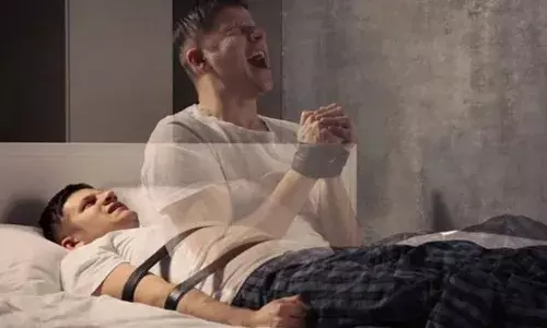 ਸੌਂਦੇ ਸਮੇਂ ਸਰੀਰ ਨੂੰ ਹੋ ਜਾਂਦਾ ਹੈ ਲਕਵਾ, ਕੀ ਤੁਹਾਡੇ ਨਾਲ ਵੀ ਕਦੇ ਅਜਿਹਾ ਹੋਇਆ?