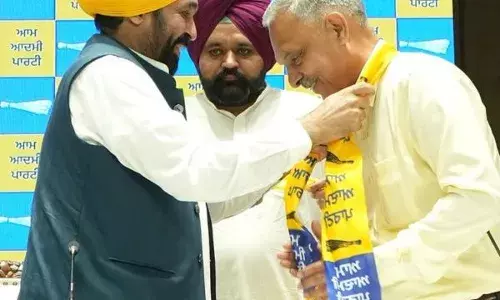 ਬੰਗਾ ਤੋਂ ਵਿਧਾਇਕ ਡਾ. ਸੁਖਵਿੰਦਰ ਸੁੱਖੀ ਨੇ ਫੜਿਆ ਆਪ ਦਾ ਝਾੜੂ