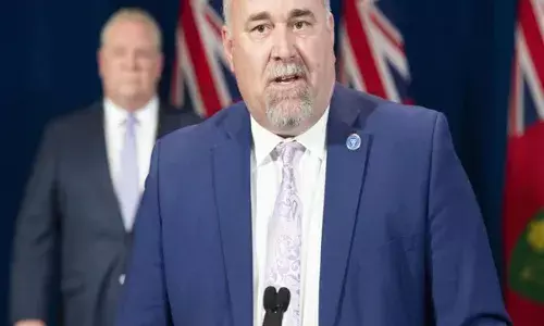 ਉਨਟਾਰੀਓ ਦੇ ਸਿੱਖਿਆ ਮੰਤਰੀ ਦਾ ਅਚਨਚੇਤ ਅਸਤੀਫ਼ਾ, ਪਾਰਟੀ ਵੀ ਛੱਡੀ