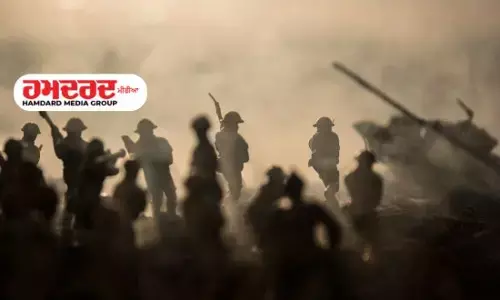 ਰੂਸ ਦੇ ਹ-ਮਲੇ ਕਾਰਨ ਯੂਕਰੇਨ ਨੂੰ ਰਾਤੋ-ਰਾਤ ਸ਼ਹਿਰ ਖਾਲੀ ਕਰਨਾ ਪਿਆ