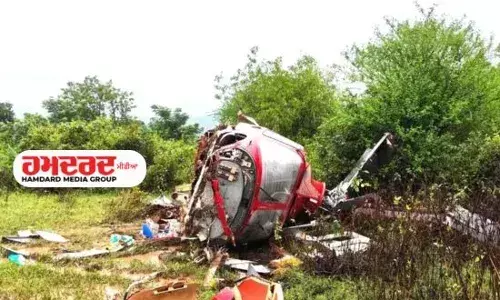 ਮੁੰਬਈ ਤੋਂ ਹੈਦਰਾਬਾਦ ਜਾ ਰਿਹਾ ਹੈਲੀਕਾਪਟਰ ਪੁਣੇ ਚ ਹਾਦਸਾਗ੍ਰਸਤ