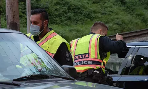 ਕੈਨੇਡਾ ਪੁਲਿਸ ’ਤੇ ਪੰਜਾਬੀ ਨੇ ਕੀਤਾ ਹਮਲਾ!