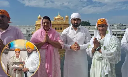 ਸ੍ਰੀ ਦਰਬਾਰ ਸਾਹਿਬ ਨਤਮਸਤਕ ਹੋਈ ਪਹਿਲਵਾਨ ਵਿਨੇਸ਼ ਫੋਗਾਟ