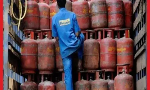 LPG ਸਿਲੰਡਰ 25 ਰੁਪਏ ਹੋਇਆ ਸਸਤਾ