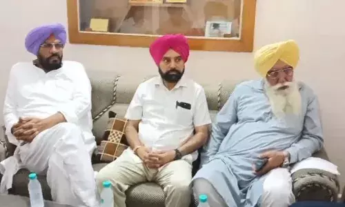 ਜ਼ਖ਼ਮੀ ਆੜ੍ਹਤੀ ਦਾ ਹਾਲ ਚਾਲ ਜਾਣਨ ਪੁੱਜੇ ਕੁਲਦੀਪ ਧਾਲੀਵਾਲ