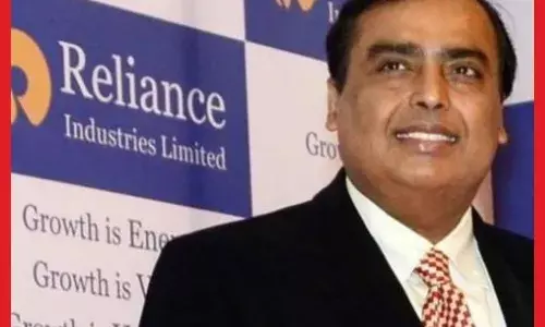 ਰਿਲਾਇੰਸ ਇੰਡਸਟਰੀਜ਼ ਦੇ ਰਹੀ ਹੈ ਇਕ ਨਾਲ ਇੱਕ ਸ਼ੇਅਰ ਮੁਫ਼ਤ