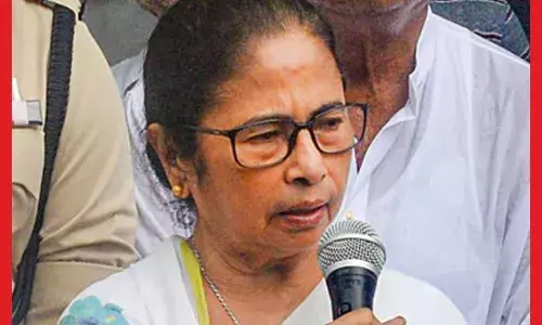 ਮਮਤਾ ਬੈਨਰਜੀ ਨੇ PM Modi ਅਤੇ ਅਮਿਤ ਸ਼ਾਹ ਦਾ ਅਸਤੀਫ਼ਾ ਮੰਗਿਆ