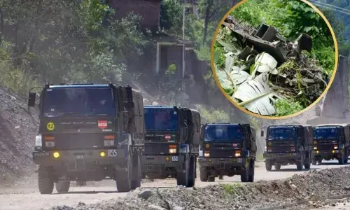 ਫ਼ੌਜ ਦੀ ਗੱਡੀ ਡੂੰਘੀ ਖੱਡ ਵਿਚ ਡਿੱਗੀ, ਚਾਰ ਜਵਾਨਾਂ ਦੀ ਹੋਈ ਮੌਤ