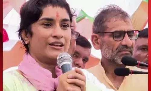 PM ਮੋਦੀ ਜਨਤਾ ਦੀ ਹਮਦਰਦੀ ਲੈਣ ਲਈ ਕਰ ਰਹੇ ਹਨ ਮੇਰੀ ਤਾਰੀਫ : ਵਿਨੇਸ਼ ਫੋਗਾਟ