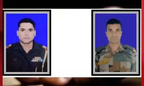 ਜੰਮੂ-ਕਸ਼ਮੀਰ ਚ ਸੁਰੱਖਿਆ ਬਲਾਂ ਅਤੇ ਅੱਤਵਾਦੀਆਂ ਵਿਚਾਲੇ ਮੁਕਾਬਲਾ, 2 ਜਵਾਨ ਸ਼ਹੀਦ