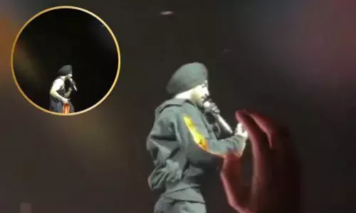 ਚਲਦੇ ਸ਼ੋਅ ‘ਚ ਦਿਲਜੀਤ ਨਾਲ ਇੱਕ ਫੈਨ ਦੀ ਸ਼ਰਮਨਾਕ ਕਰਤੂਤ!