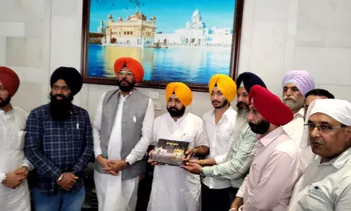 ਨਵੇਂ ਬਣੇ ਕੈਬਨਿਟ ਮੰਤਰੀ ਮੁੰਡੀਆਂ ਸ੍ਰੀ ਦਰਬਾਰ ਸਾਹਿਬ ਵਿਖੇ ਹੋਏ ਨਤਮਸਤਕ