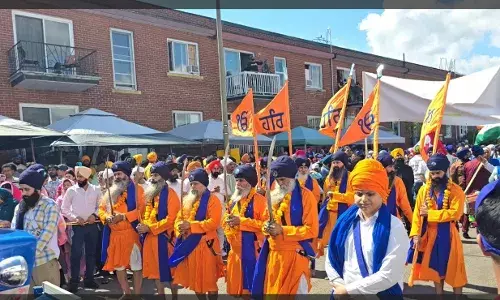 ਸ਼੍ਰੀ ਗੁਰੂ ਰਵਿਦਾਸ ਜੀ ਅਤੇ ਸ਼੍ਰੀ ਗੁਰੂ ਗ੍ਰੰਥ ਸਾਹਿਬ ਦਾ ਪ੍ਰਕਾਸ਼ ਪੁਰਬ ਧੂਮਧਾਮ ਨਾਲ ਮਨਾਇਆ