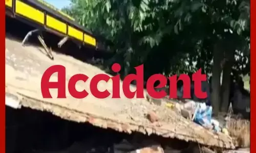 ਗੁਰਦਾਸਪੁਰ ਚ ਭਿਆਨਕ ਹਾਦਸਾ, 4 ਦੀ ਮੌਤ, ਲੈਂਟਰ ਬੱਸ ਤੇ ਡਿੱਗਾ