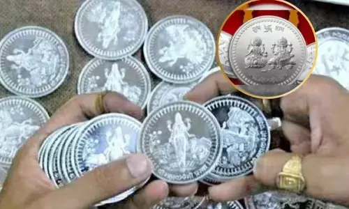 ਦੀਵਾਲੀ ’ਤੇ ਬਣ ਰਹੇ ਚਾਂਦੀ ਦੇ ਨਕਲੀ ਸਿੱਕੇ?