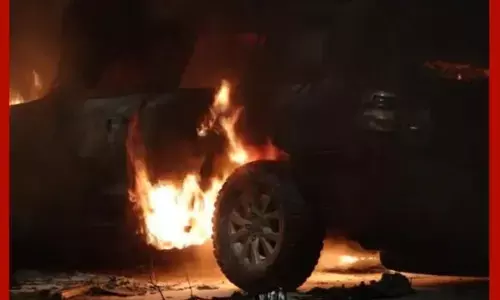 ਕਰਾਚੀ ਏਅਰਪੋਰਟ ਨੇੜੇ ਤੇਲ ਟੈਂਕਰ ਚ ਜ਼ਬਰਦਸਤ ਧਮਾਕਾ