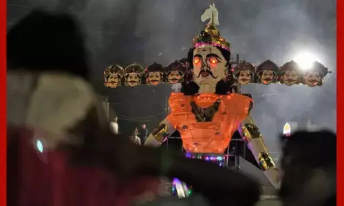 ਦੇਸ਼ ਭਰ ਚ ਮਨਾਇਆ ਗਿਆ ਦੁਸਹਿਰਾ, PM ਮੋਦੀ ਲਾਲ ਕਿਲਾ ਮੈਦਾਨ ਚ