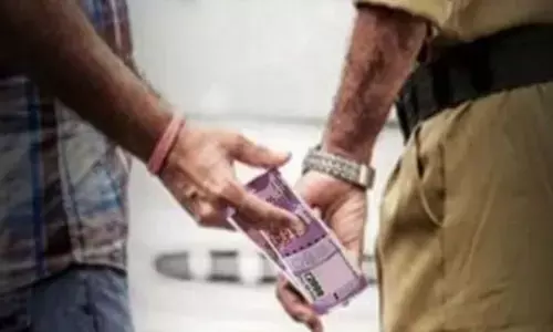 ਐੱਸਐਚਓ 50,000 ਰੁਪਏ ਦੀ ਰਿਸ਼ਵਤ ਲੈਂਦਾ ਕਾਬੂ