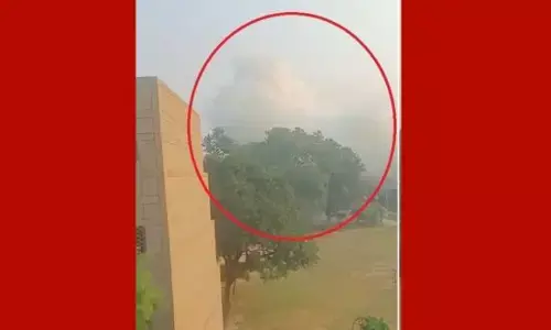 ਦਿੱਲੀ ਦੇ ਰੋਹਿਣੀ ਚ ਜ਼ੋਰਦਾਰ ਧਮਾਕਾ, ਦਹਿਸ਼ਤ ਦਾ ਮਾਹੌਲ ਹੈ