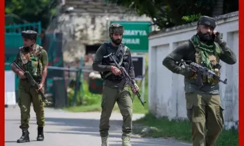 ਕਸ਼ਮੀਰ ਚ ਅੱਤਵਾਦੀ ਹਮਲਾ, ਡਾਕਟਰ ਤੋਂ ਇਲਾਵਾ 6 ਮਜ਼ਦੂਰਾਂ ਦੀ ਮੌਤ